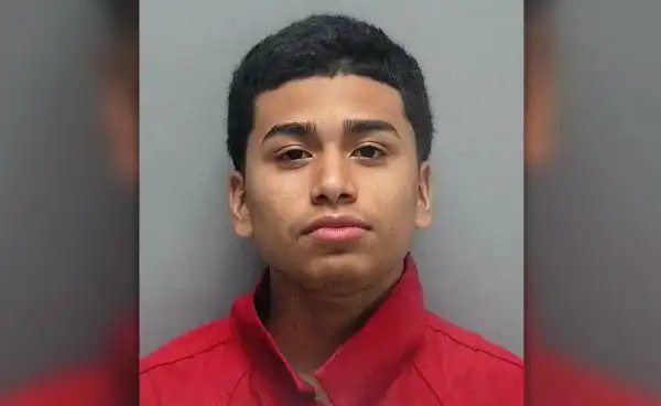 18-Year Old Teen Tries To Suffocate Pregnant Girlfriend Because She Refused To Name Their Baby After Him